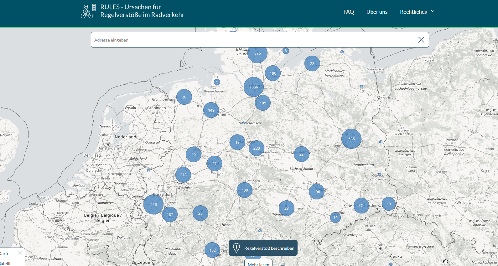 Screenshot der Webseite regelverstoesse.de mit einer Deutschlandkarte. Blaue Kreise markieren Orte, an denen Verkehrsteilnehmende Regelverstöße im Radverkehr gemeldet haben.